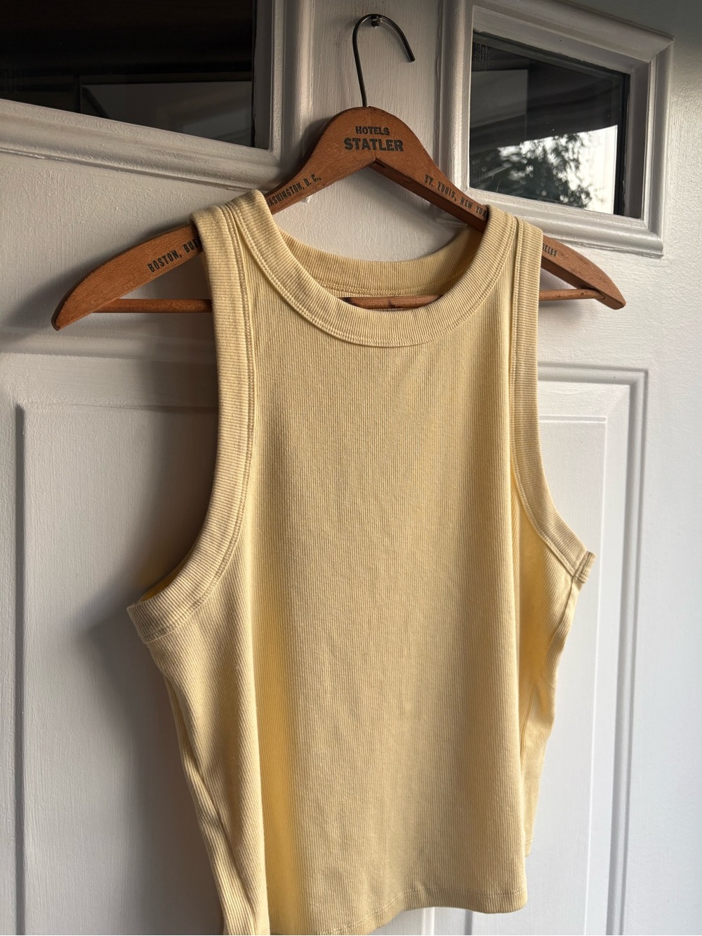 Old Navy Ribbed Cotton Blend Tank Top Yellow Sleeveless Casual Basic XL - Picture 6 of 7